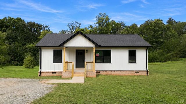 457 Lake Park Dr #21, Union Hall, VA 24176