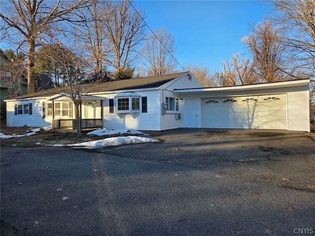 702 Jervis Ave, Rome, NY 13440