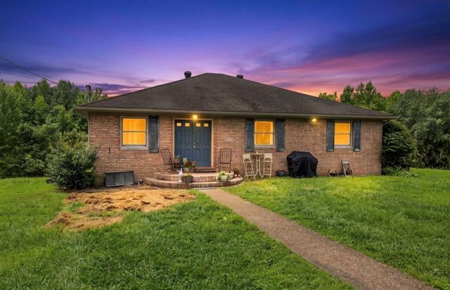 2519 Mount Gilead Mount Pleasant Rd, Slaughters, KY 42456