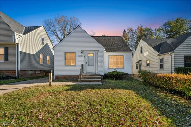 19520 Maple Heights Blvd, Maple Heights, OH 44137