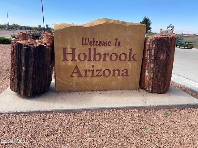 W  Arizona St   #86, Holbrook, AZ 86025