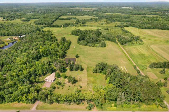 25256 Groningen Rd, Sandstone, MN 55072