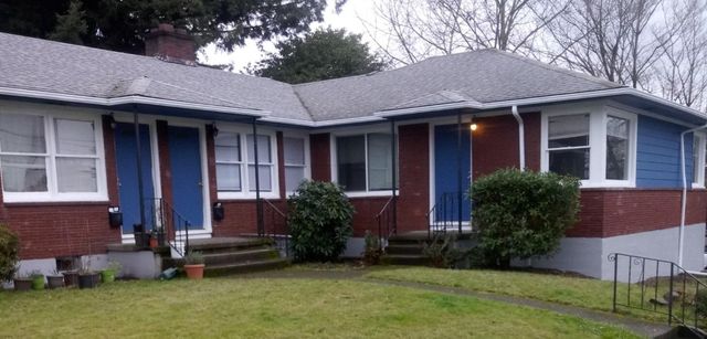 2406 SE 52nd Ave, Portland, OR 97206