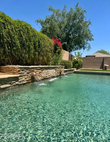 16824 W BRISTOL Lane, Surprise, AZ 85374