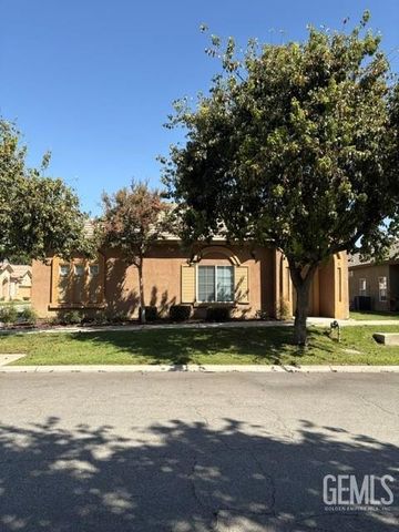 8508 White Rock Dr, Bakersfield, CA 93312