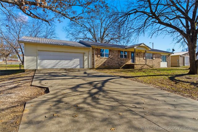 802 S  Rodgers St, Vian, OK 74962