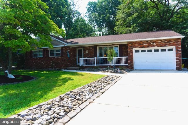 23 Summit Ave, Berlin, NJ 08009