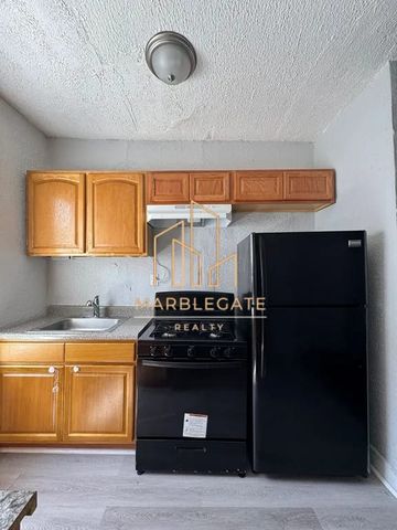 691 Elizabeth Ave #67R, Newark, NJ 07112