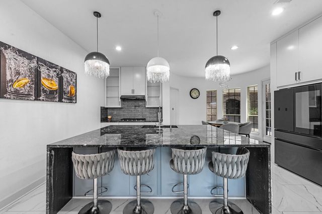 11415 Stonecreek Bend Ln, Cypress, TX 77433