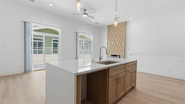 2925 Spruce Valley Ln #408, Dallas, TX 75233