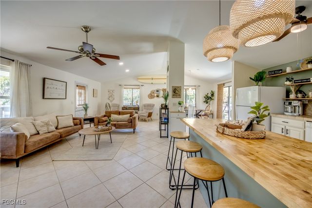 10600 Habitat Trl, Bokeelia, FL 33922