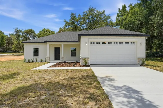 13404 New York Ave, Astatula, FL 34705