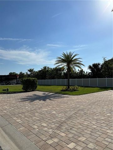 13244 Golden Palms Cir, Fort Myers, FL 33913