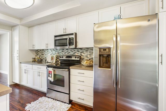 48 1/2 Pine Valley Ln, Newport Beach, CA 92660