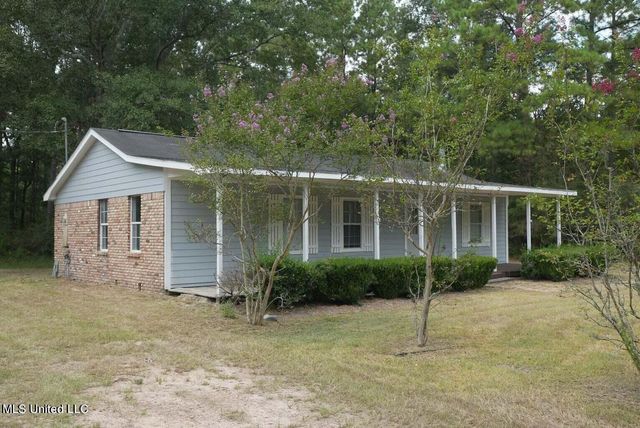 372 Flournoy Rd, Lucedale, MS 39452