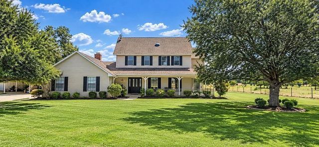 2736 E  Old Axtell Rd, Axtell, TX 76624