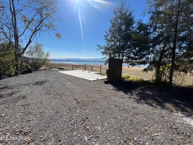 1407 E  Highway 25E, Newport, TN 37821