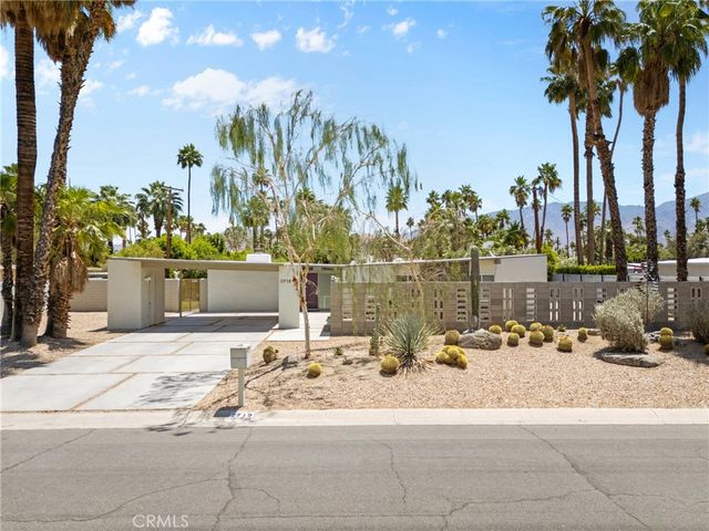 2719 E  Plaimor Ave, Palm Springs, CA 92262