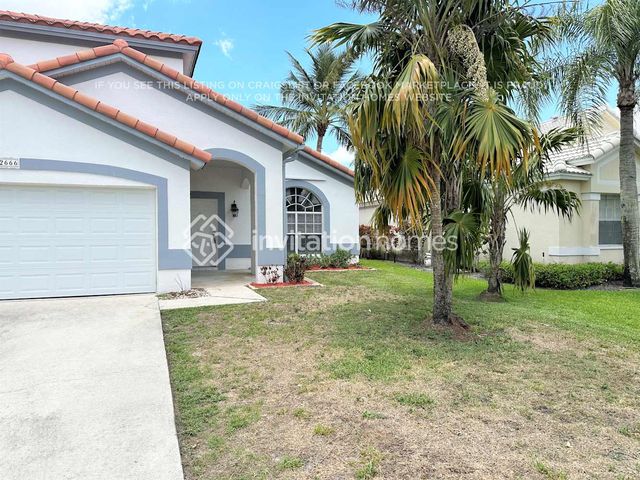 2666 Fairway Cove Ct, Wellington, FL 33414