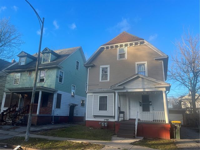 282 Emerson St, Rochester, NY 14613