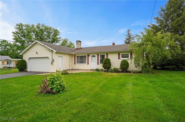 12395 Carter Rd, Painesville, OH 44077