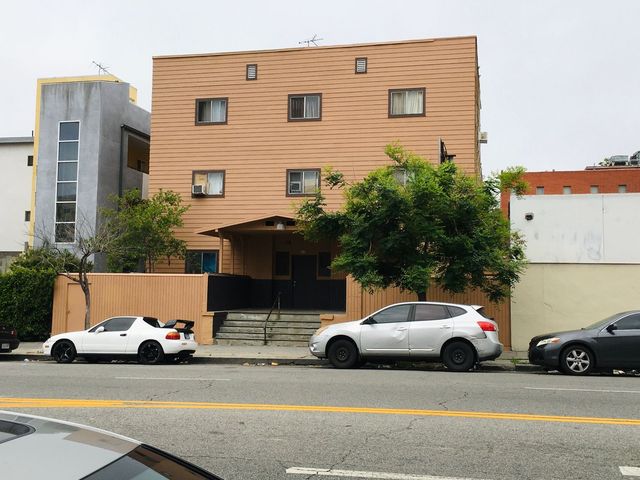811 S  Union Ave #105, Los Angeles, CA 90017