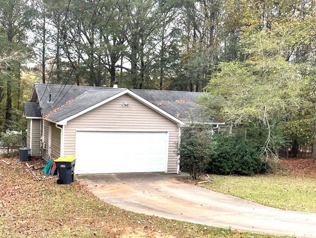 125 Nicole Way, Senoia, GA 30276