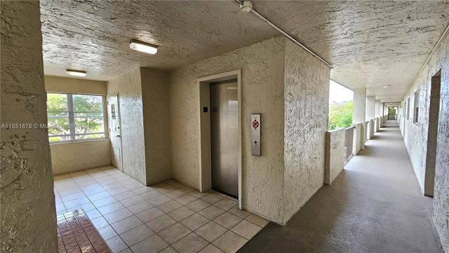 6020 NW 44th St #407, Fort Lauderdale, FL 33319