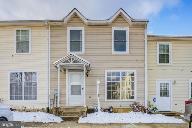 3 Yevola S Peters Way, Annapolis, MD 21401