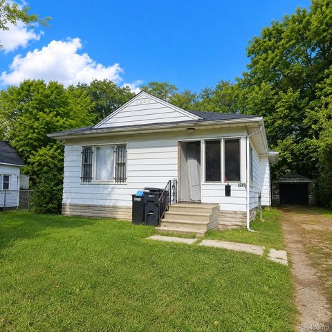 4520 Edwards Ave, Flint, MI 48505