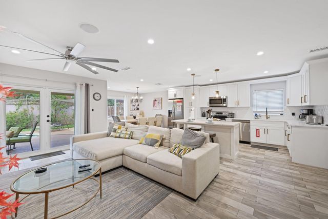513 Curlew Road, Delray Beach, FL 33444