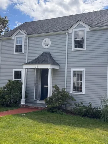 24 Ledge Rd, East Greenwich, RI 02818