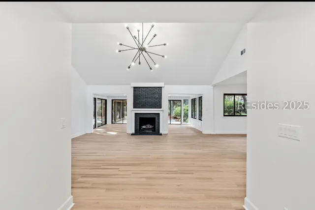 4 Brown Thrasher Rd, Hilton Head Island, SC 29926