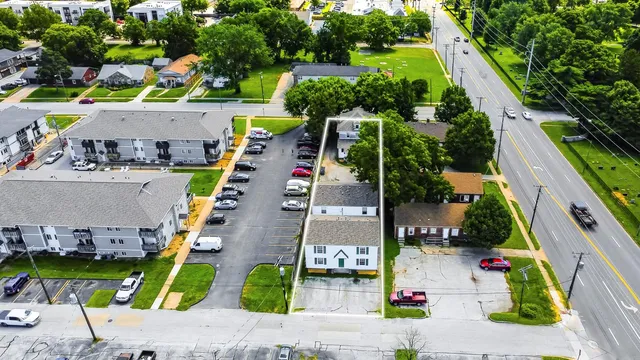 Address Not Disclosed, Springfield, MO 65806