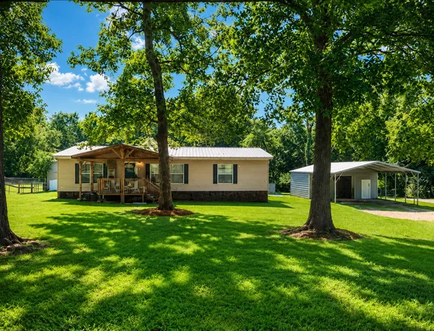 577 Crouch Rd, Benton, LA 71006