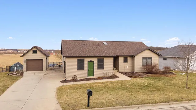 514 Montesian Court, Monticello, WI 53570