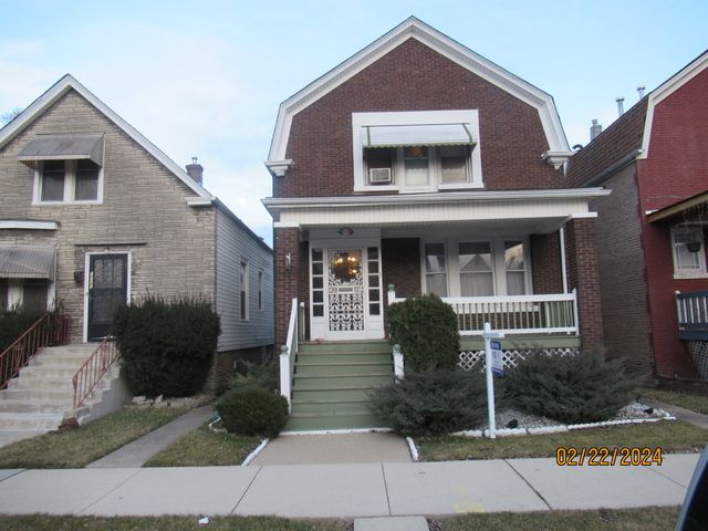 5729 S  Honore St, Chicago, IL 60636