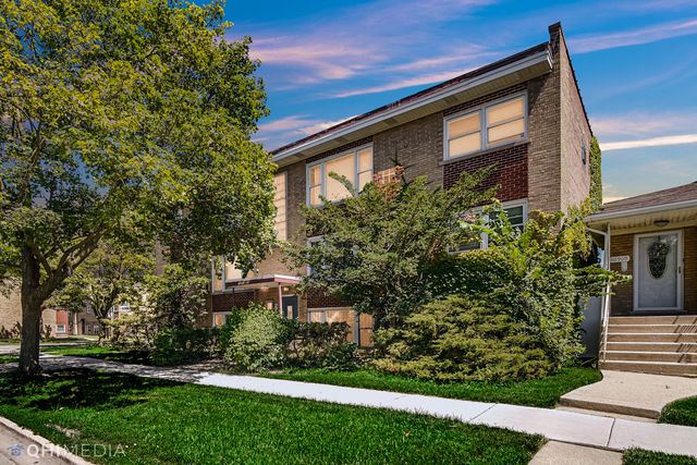 10901 S  King Dr #201, Chicago, IL 60628
