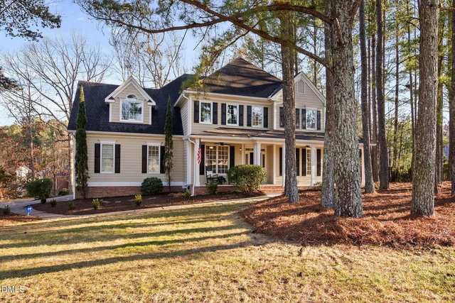 106 Circle On The Grn, Cary, NC 27519