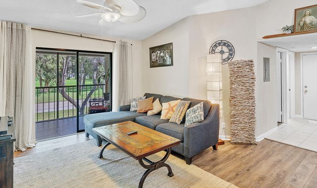15469 Lakes Of Delray Boulevard #202, Delray Beach, FL 33484