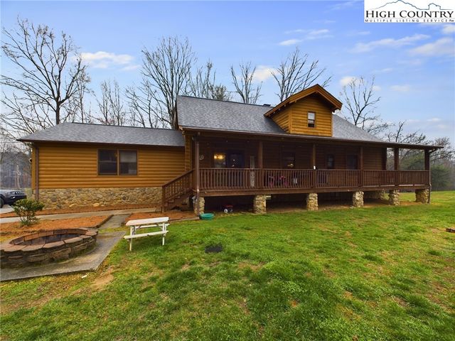 67 Little Country Lane, Taylorsville, NC 28681