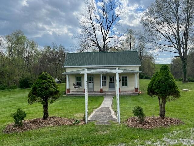 151 Ruby Easterling Rd, West Liberty, KY 41472