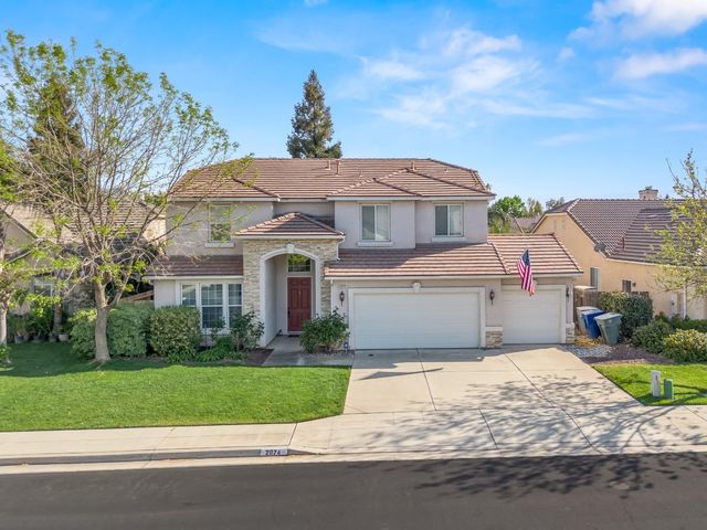 2674 Finchwood Ave, Clovis, CA 93611