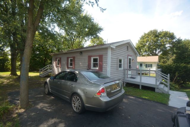 564 Chestnut St, Townsend, DE 19734