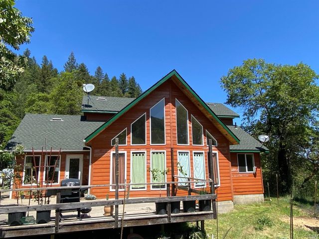 8400 Simmerly Rd, Covelo, CA 95454