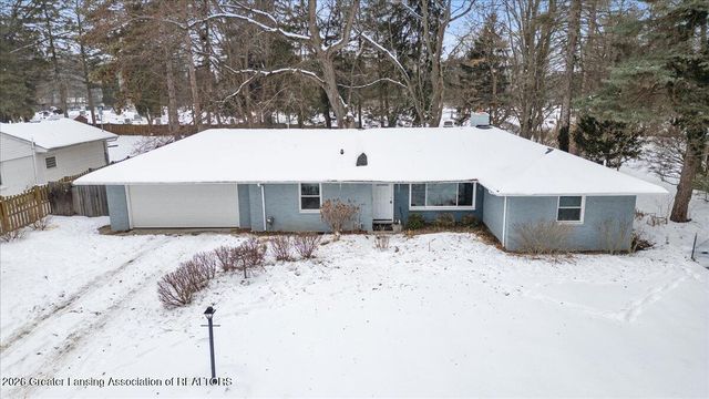 4523 Chippewa Dr, Okemos, MI 48864