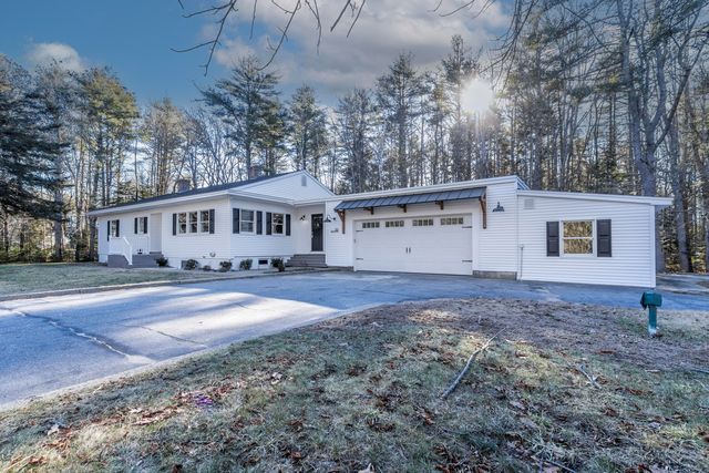 86 Middle Bay Road, Brunswick, ME 04011