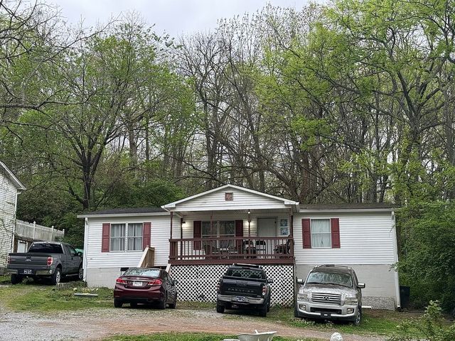 803 Due West Ave N, Madison, TN 37115