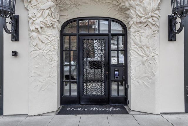 1645 Pacific Ave #2D, San Francisco, CA 94109
