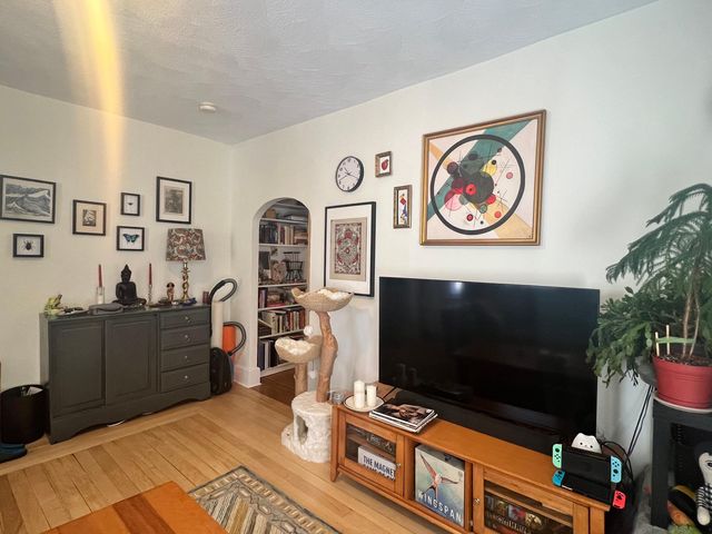 71 Trull St   #1, Somerville, MA 02145